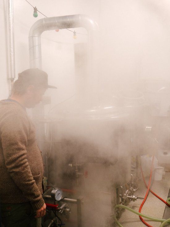 rvkgrapevine's tweet photo. Geothermal brewed beer: It's a thing! Check out the saga of the Ölverk brew-pub in Hveragerði, where the beer is brewed 20 metres from the tap: https://t.co/NXksLiM4ni
#Olverk #Ölverk #CraftBeer #Iceland https://t.co/jBYjhohrla