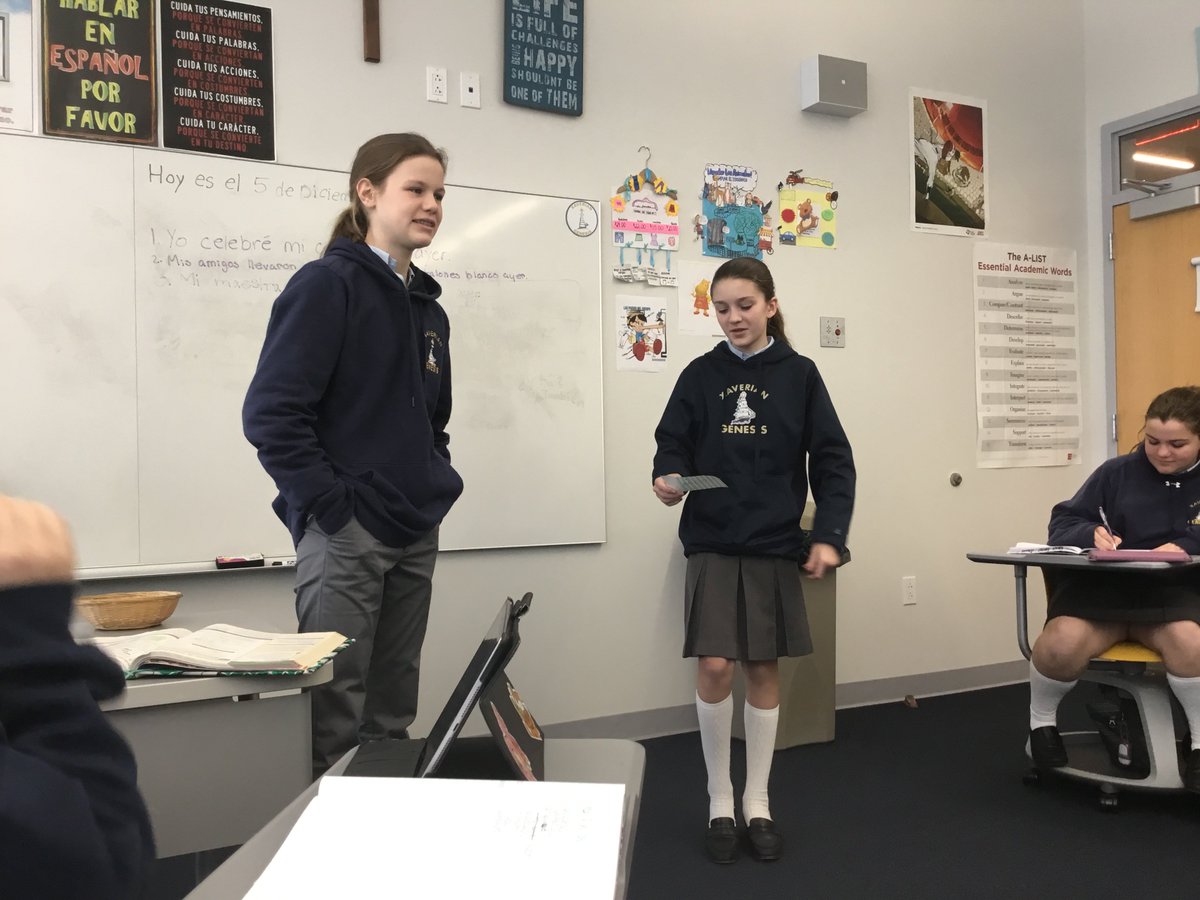 msmhamed7's tweet photo. 7 graders students practicing verbal skills. #XHSlanguage #ClipperPride https://t.co/dA3mdiAe02