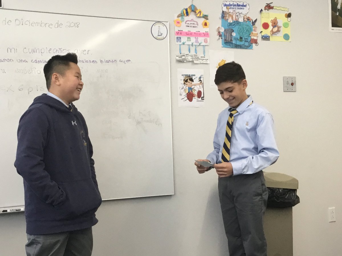 msmhamed7's tweet photo. 7 graders students practicing verbal skills. #XHSlanguage #ClipperPride https://t.co/dA3mdiAe02