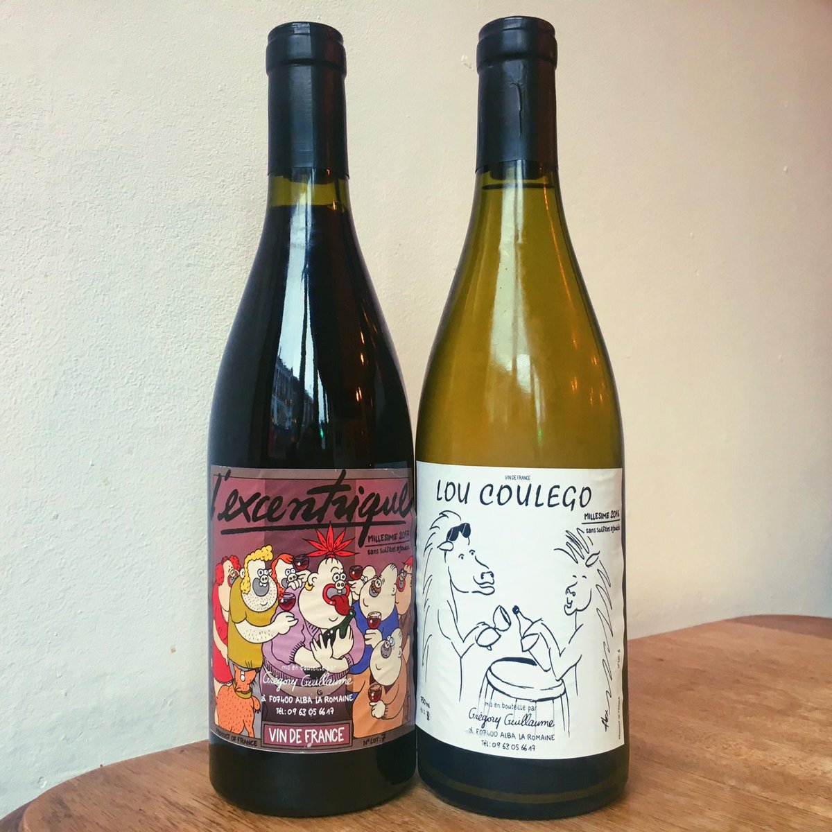 BTG alert: an energetic Grégory Guillaume duo. 
Red: 2017 Merlot 'l'Excentrique' - carbonic, complex, juicy dark cherry. 
White: 2016 Chardonnay 'Lou Coulego' - vibrant, mineral, profoundly gluggable. 
#nos02 #morethanorganic #vinvivant #gregoryguillaume #chardonnay #merlot