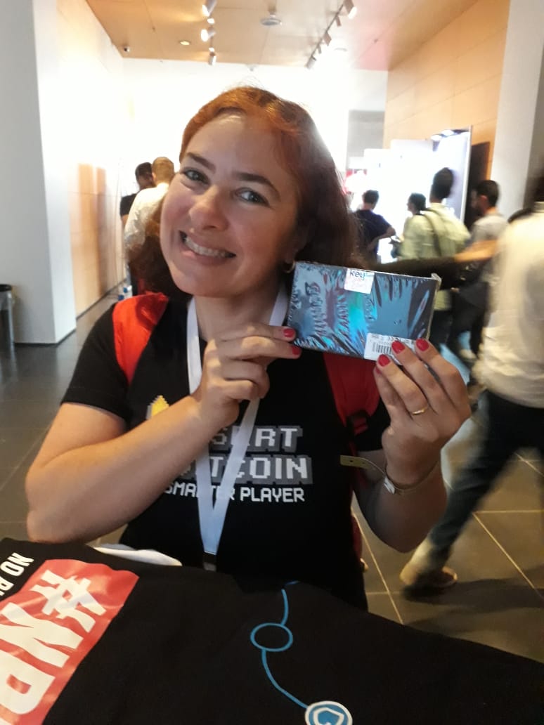 tokkenit's tweet photo. Seguimos entregando premios!! Muchas gracias a todos por participar de @laBITconf 2018! https://t.co/ULOW7ruNSh