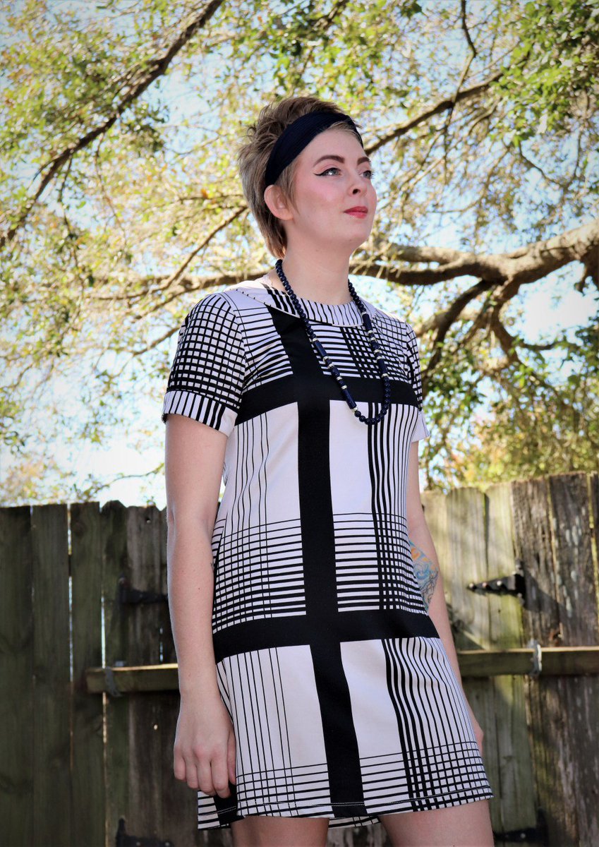 HipsterCourse's tweet image. Flirty 1960’s Dress hipsteruniversity.blog/product/flirty…