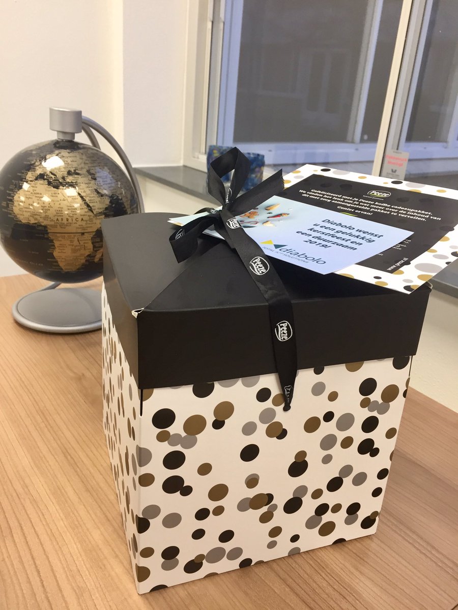 Leuke verrassing van <a href="/DiaboloICT/">Diabolo ICT wordt Eshgro</a> met een pakket van <a href="/Peeze_Koffie/">Koffiebranderij Peeze</a>. Met deze partners hebben wij mooie een duurzame samenwerking in <a href="/unitedeconomynl/">United Economy</a> #unitedeconomy #decijfersvoorbij