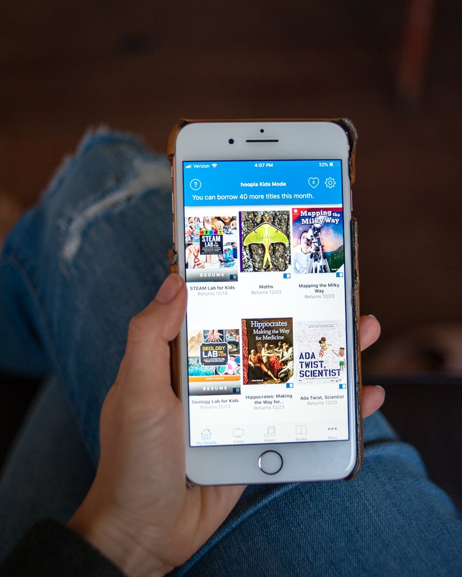 Finally, a #STEAM based library has come to our #homeschool with @hoopladigital #hoopla #ad cloisteredaway.com/2018/12/07/bor…