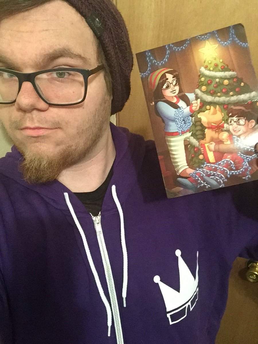 ItsJustGunnar's tweet photo. @RayNarvaezJr @TinaDayton I got my sweatshirt in today and it’s an instant new favorite https://t.co/f0Qid0k6BO