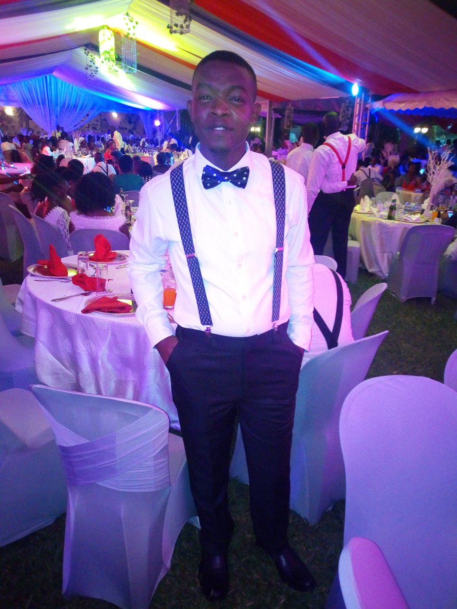 DickensMuhwezi4's tweet photo. @JOANNAMUYANJA Thank you Prudential UG
#PruParty2018 https://t.co/AjWArYNO75