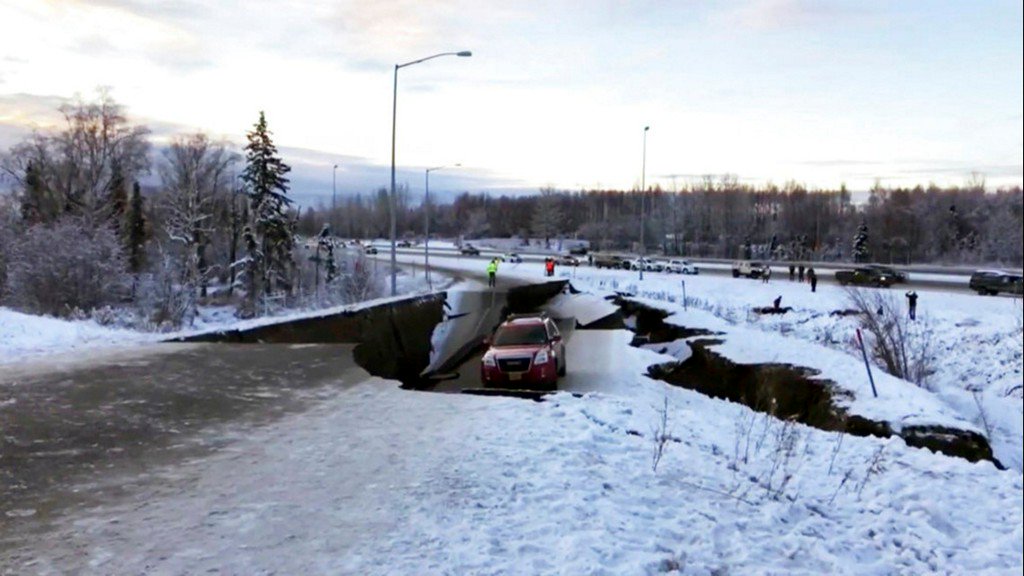 KING5Seattle's tweet photo. A week after a major earthquake rattled Alaska, the state's transportation department is the envy of a nation for its speed at repairing roads. https://t.co/LIwprsID9P https://t.co/LsmdnsMxkP