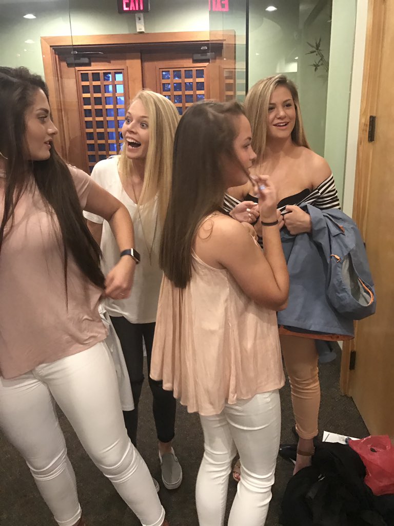 happy bday girly miss you ❤️