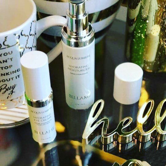 bawhite_'s tweet photo. Lining Up For The Holidays Season 🎄Cause Tis The Time Of Year To Be Glowing &amp; Bright. 
These are my secret weapons to maintain glowing skin through all the 🥂🎉 this time of year.

#youglowon #tinseltime https://t.co/2YF812p4W0 https://t.co/0KW21Og7dN