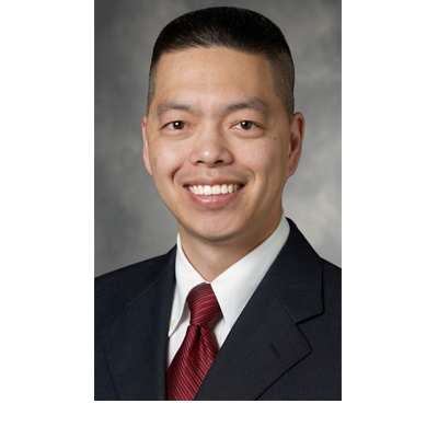 SCIDirector's tweet photo. SCI member Bill Loo is developing new #acceleratortechnology to zap tumors in under a second- reducing harmful side effects and making #radiationtherapy more accessible worldwide. https://t.co/eXyKMQL4Pk https://t.co/WfkMC2qL9U