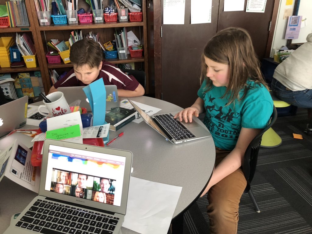 MrDaleyLeads's tweet image. #HourOfCode is humming and buzzing in #5thgrade! We are making dances on @codeorg, maneuvering robots with @WonderWorkshop , and doing unplugged coding! #KidCoders #AllStudentsOneTeam #WLRiverhawks #💻 #👾