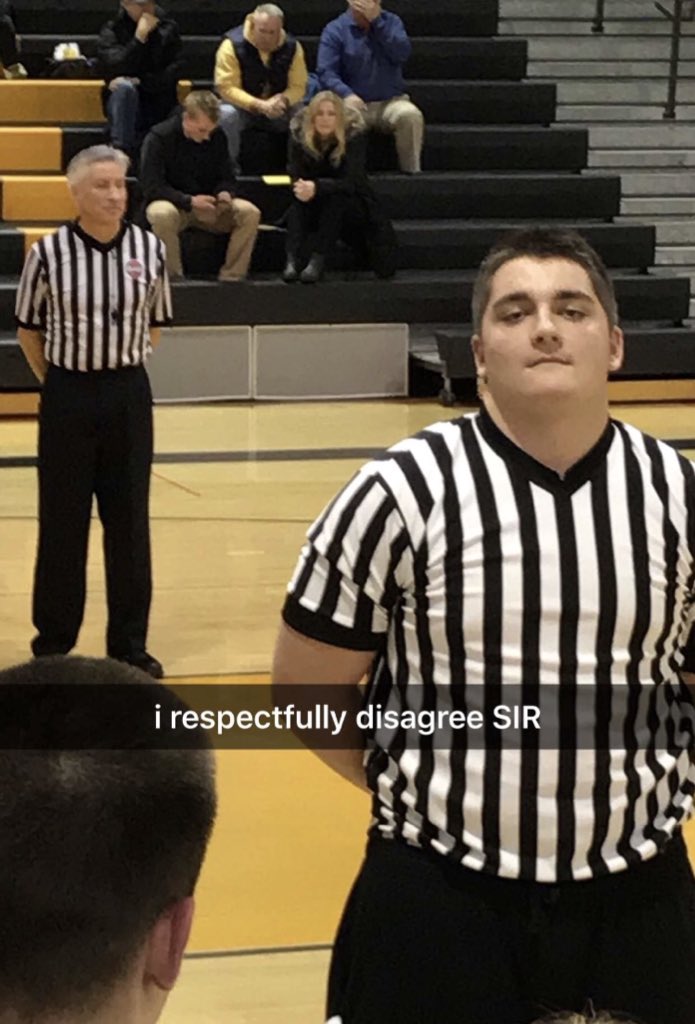 HFLFreightTrain's tweet photo. All aboard!!! for the boys basketball game as they look to improve their record to 2-0 on the season. The boys play Batavia tonight at 7:15. Prepare to make some noise. A certain “fat head” will make his glorious return tonight along with our own ref!! THEME: freight train shirts https://t.co/qkp0o2qsKp