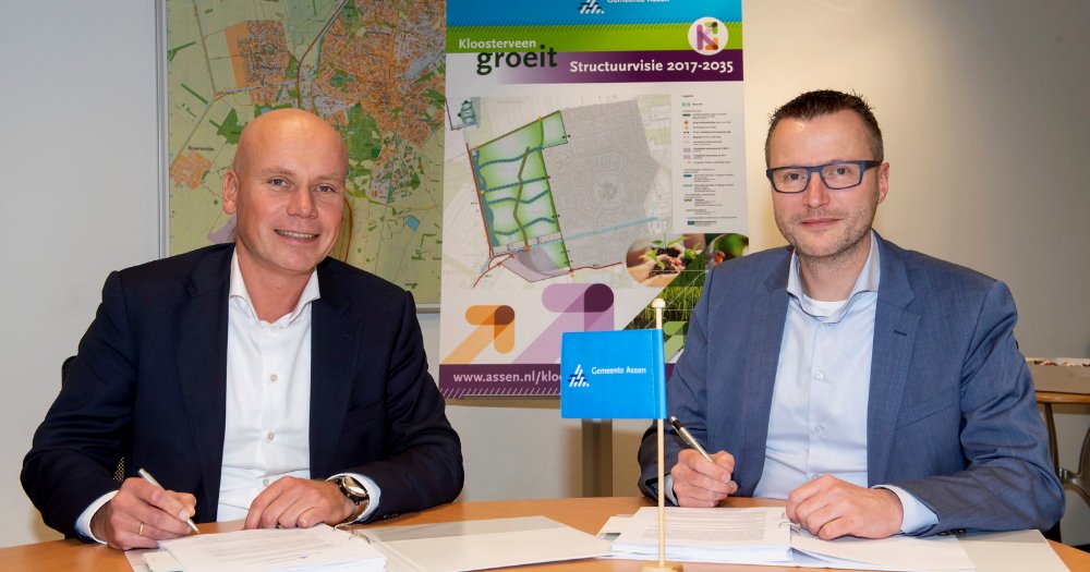 De wijk #Kloosterveen in #Assen krijgt er nieuwe woningen bij! Gisteren is de overeenkomst getekend met Gemeente Assen voor 174 #woningen in onder andere het gedeelte #Kloosterakker!
buff.ly/2rr9Ejq