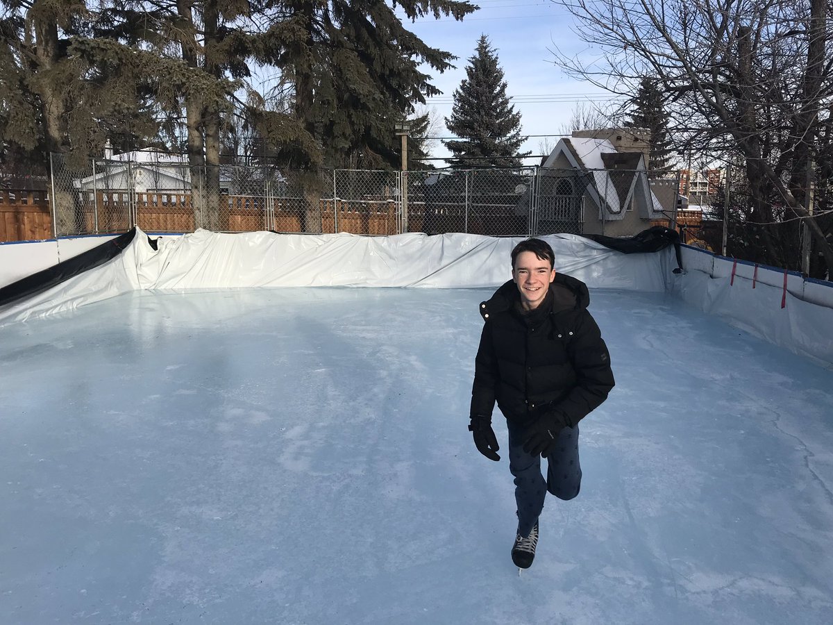 Geoffrey Vanderburg On Twitter Our Backyard Rink Is Ready Just