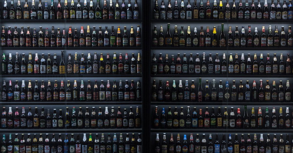 CraftBeerTime's tweet image. Note to Craft Beer Fans: 'It's O.K. to Drink the Same Beer Twice' beers.life/2SvkfW3