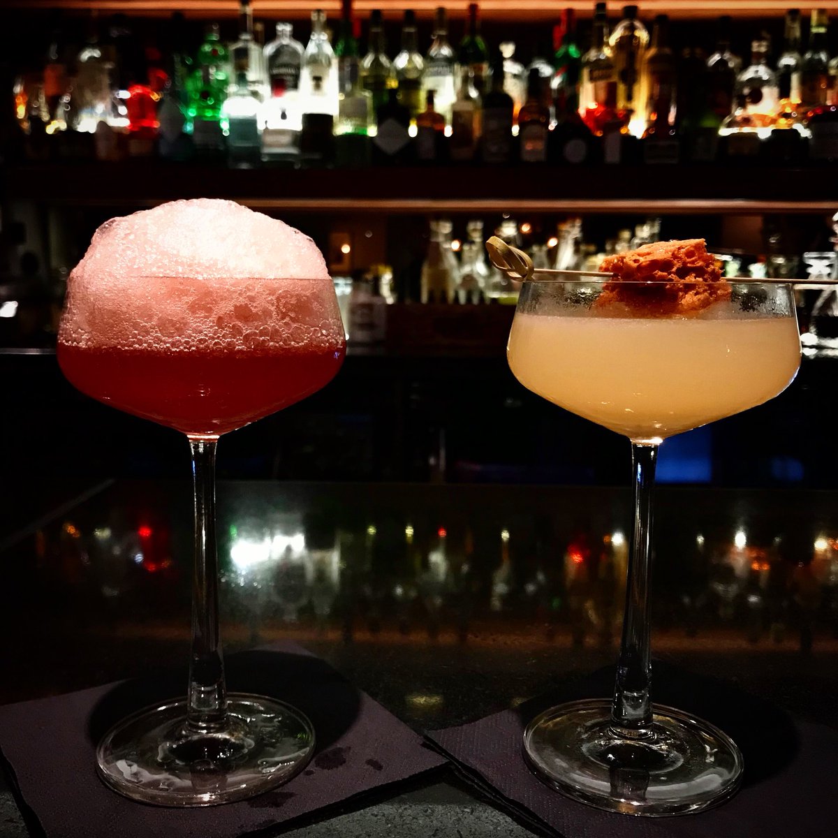 Monteithsclose's tweet image. From honeycomb to cherry blossom bubbles our cocktail bar has a boozy creation &amp;amp; garnish for all tastes. You don’t need a restaurant reservation to join us at the bar, just pop in. #edinburgh