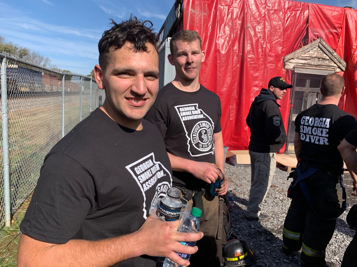 cobbcountyfire's tweet image. Congratulations to Cobb Firefighters James Kraft &amp;amp; Tyler Severton on successfully completing the Georgia Smoke Diver’s Program!  This very demanding, self-survival training course replicates the extreme demands that may be placed on firefighters during an incident.