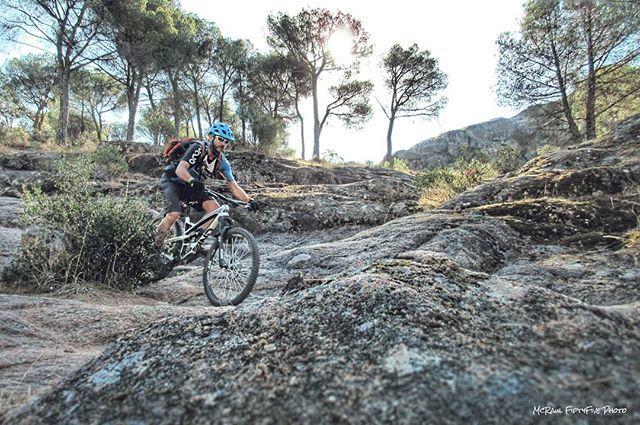 On Rocky Sections VI

#enduromtb #singletrack #ontherocks #gnarlytrail #lightbro #eskapee #eskapepod #trailhunter #outdoors #ridebikeshavefun #wherethetrailends #mtn_bike_geek #ridebikes #ytcapra #instamtb #optoutside #mtbenduro #freehubmag #theradavist … ift.tt/2QHCt9A