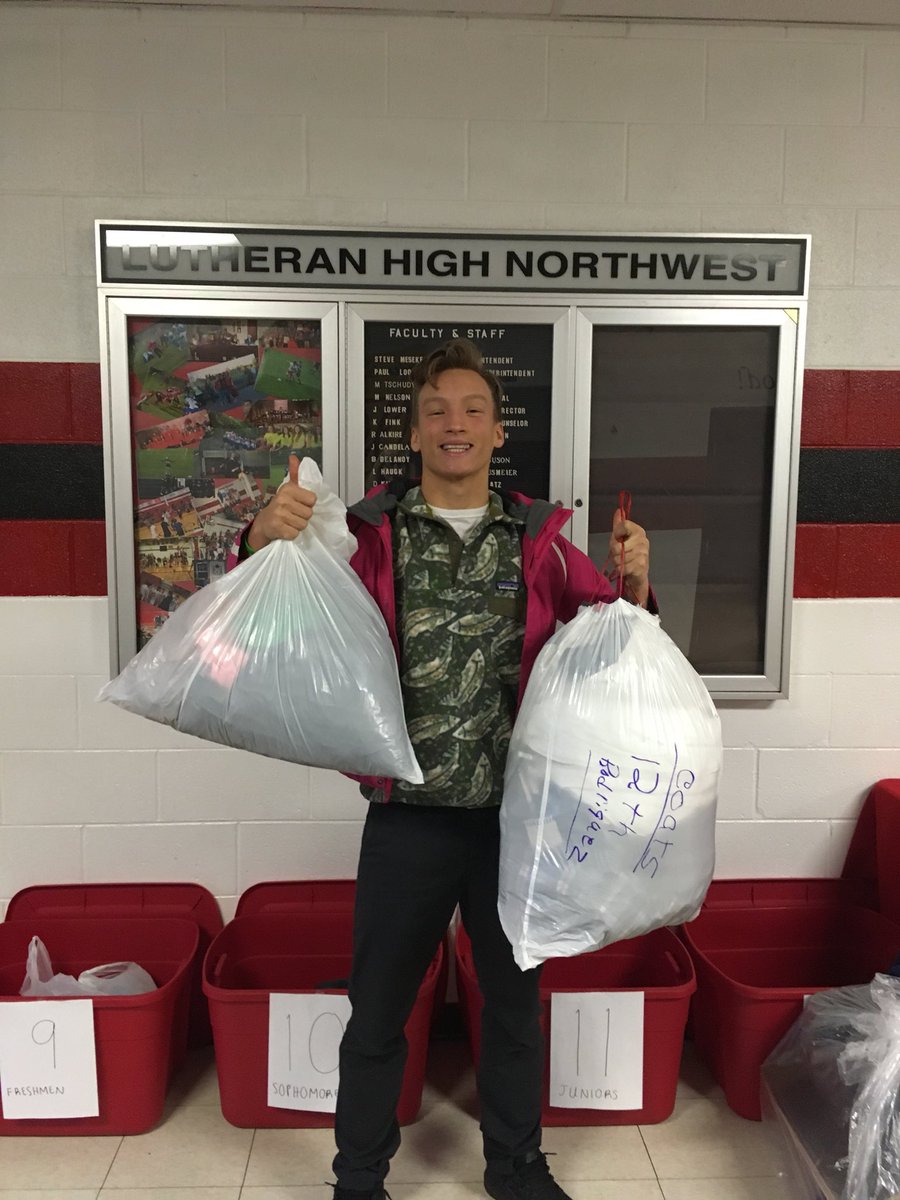LuthNorthwest's tweet photo. 🧥Sr Clark Thomas, head of our Spiritual Life Committee, holds up - &amp; models - some of today’s donations to the Coat Drive that runs through Wednesday. The coats, gloves, hats &amp; scarves will be going to Grace Centers of Hope, so keep ‘em coming, Crusaders!🧥🧤🧣❤️ #GoCrusaders🛡 https://t.co/TrtPcYeAKK