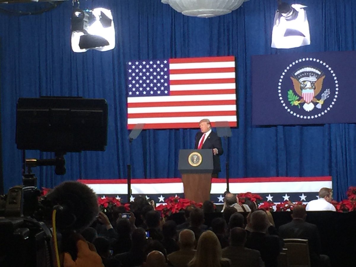 KCMikeMahoney's tweet photo. President Trump salutes former AG John Ashcroft, Rep Vicky Hartzler and Sen-elect Josh Hawley. Trump stumped Missouri hard for him. Praised him for winning a very tough race #TrumpinKC #JoshHawley #JohnAshcroft #VockyHartzler #kmbc https://t.co/60zMIJ5Xoz