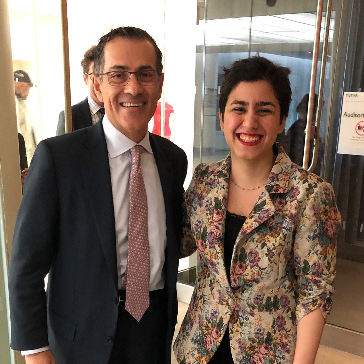 Vali Nasr on Twitter "So pleased to meet winner of prestigious Rhodes