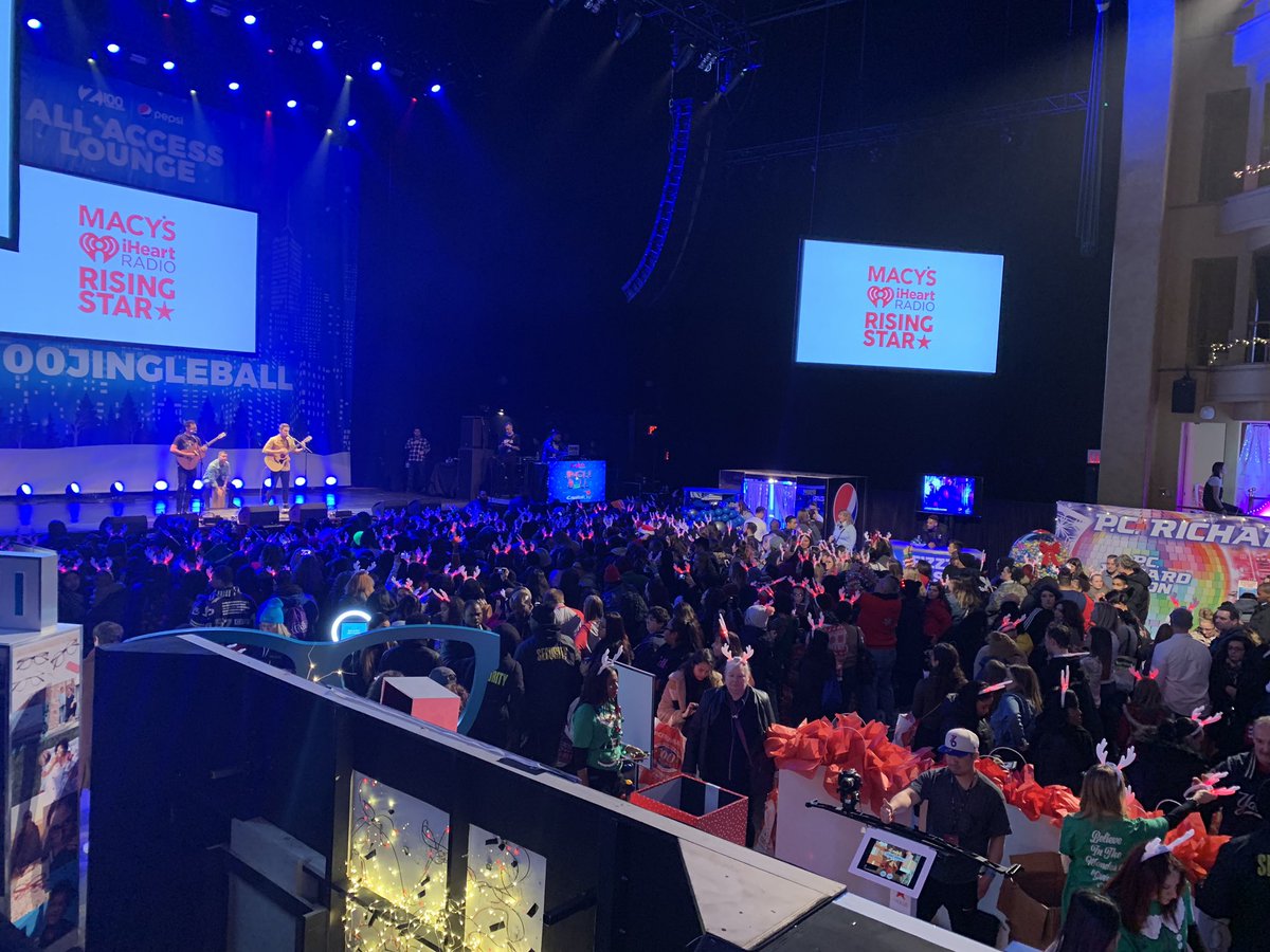 🌞@HeffronDrive is warming it up in here with their performance of “Hot Summer” at the #Z100JingleBall @pepsi All Access Lounge 🔥