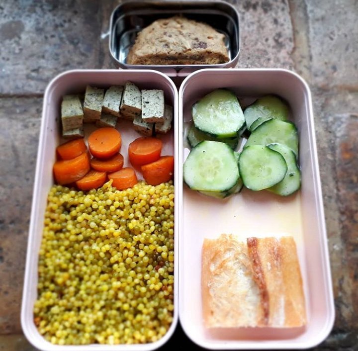 greenvegana's tweet photo. @onestpret @VilledeDourdan
Messieurs, mesdames les maires de France et de Navarre,
Un petit effort pour proposer à nos #enfants plus de repas bios, locaux et végéta*iens dans les #cantines.
Besoin d'idées? Je suis là 😉!
#CantinePourTous #LetsBio #MangerSain #OnEstPret #Defi23 https://t.co/jEPiMPYBr7