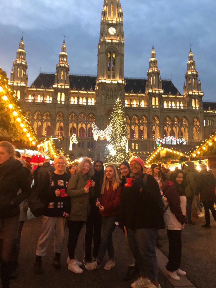 SuttonHighMFL's tweet photo. Wonderful day today !!! Amazing Christmas markets and beautiful artwork,starting to wish we lived in a Vienna :( https://t.co/iAh7tPxFtG