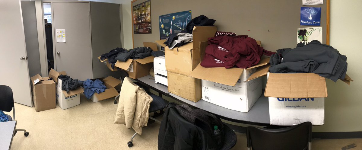 GeneseoBioClub's tweet photo. Our apparel is here!! Please come pick it up today (12/7) in Newton 202 from 4 pm to 6 pm!! https://t.co/iVL1A0TjVP