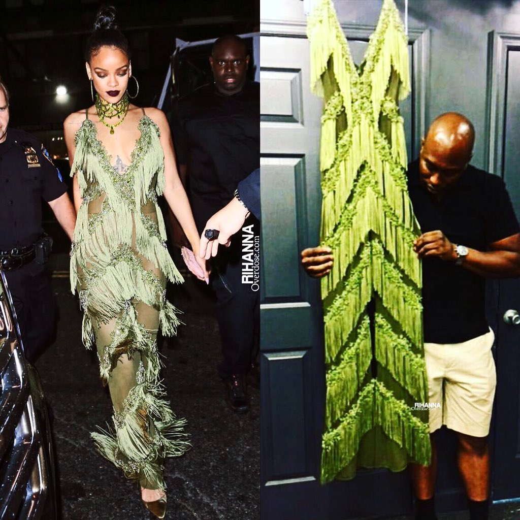 LIMPASSENYC's tweet photo. 2016, @badgalriri  the most  duplicate jumpsuit of the fashion industry. 💎#humble https://t.co/LXsKqIsCiL