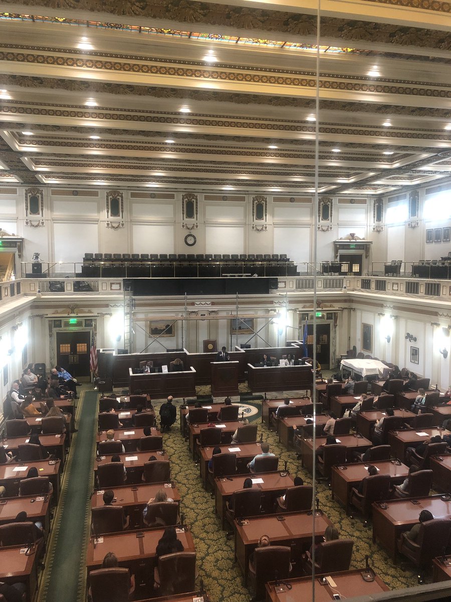 Look at all these high school students at the State Capitol! Today was #CivicsDay where they present projects about their civic involvement. It’s so awesome to hear what they learned and what they did!  #GenerationCitizen