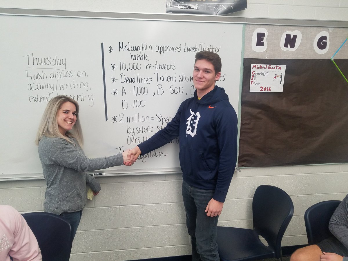 jsarge4634's tweet photo. PLEASE RT!!!!! HELP US GET 10,000 TO HAVE OUR TEACHERS DO A DANCE ROUTINE AT THE TALENT SHOW!!! @MrsMcMHS https://t.co/4ICghmxoIX
