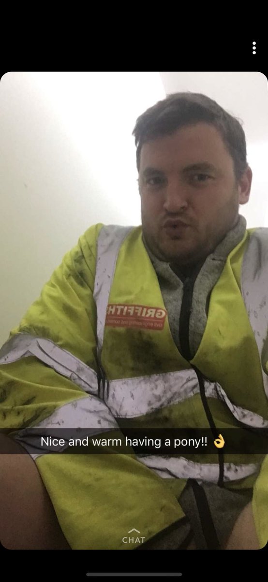 FealeyRhys's tweet image. Went to work today and it was raining super bad I was soaking like mad, told the work boys I need to make a phone call, 4hours and 7skinny burns later here I am LMFAO! Hiding so I don’t get wet! The boys wasn’t happy they was tamping! PMSL! #FealeyDoesItAgain #FuckItItsFriday :P