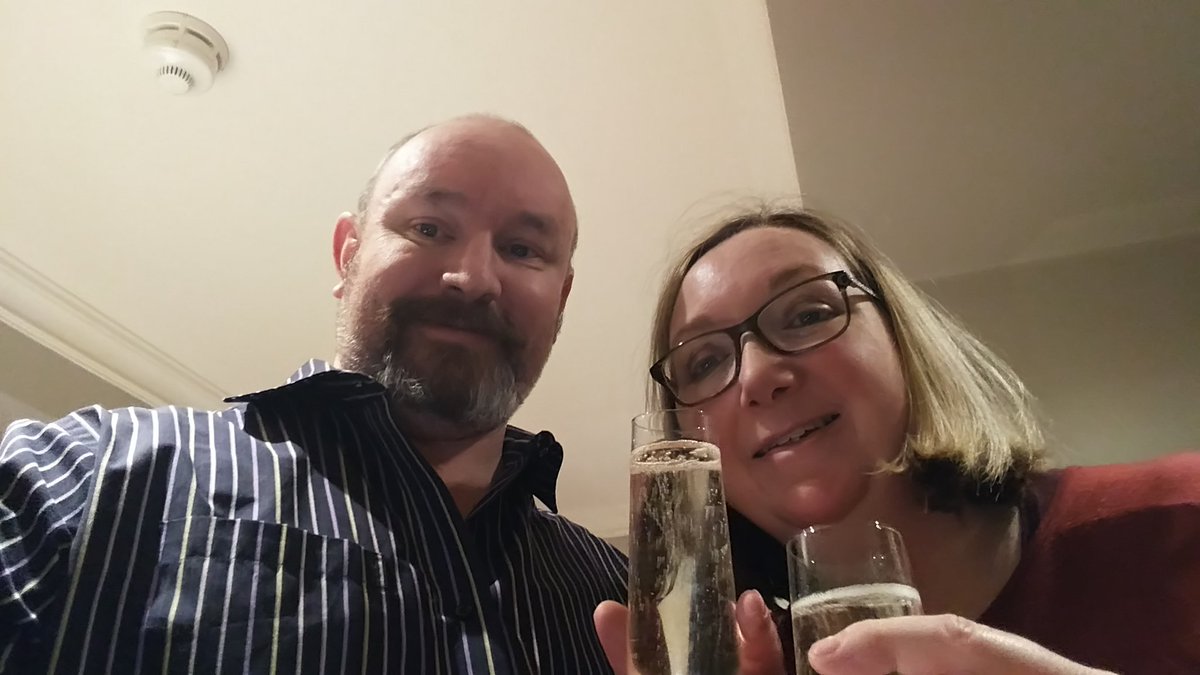 LRPBlog's tweet image. Yet again the #RaddisonBluBloomsbury goes above and beyond expectations. Thank you guys for this. We will love it #BirthdayTreat #Bloomsbury