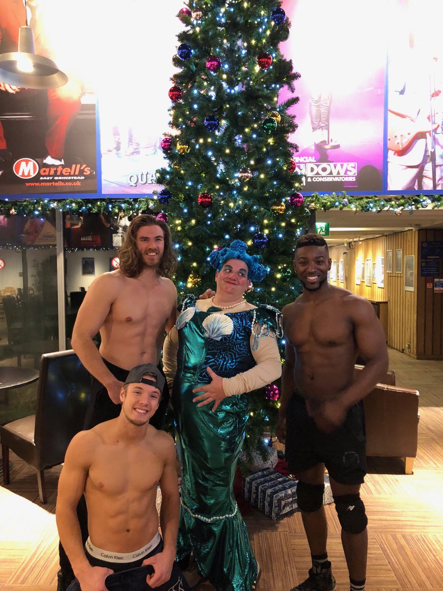 ChequerMead's tweet photo. Looks like Mrs Smee from the Peter Pan Pantomime is in all her finery for a Friday night out with the @ForbiddenNights boys!  
Who else is ready to go out-out?! 
#theatre #eastgrinstead #fridaynight #suchgoodsports #whentwoshowscollide https://t.co/akzLEI2uUP