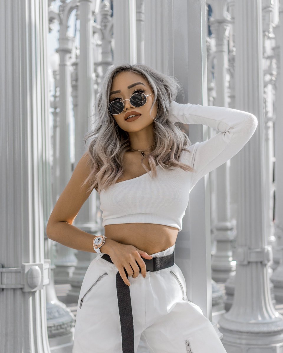 Winter whites with rose gold accents. Wearing my <a href="/GShock_US/">G-SHOCK</a> to make a statement this season ✨
What's so cool about this watch is that it's water resistant and solar powered! It's so functional yet sophisticated. The future is here. #gshockwomen #ad