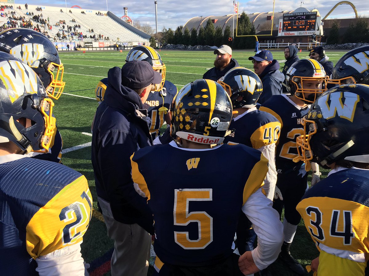 HeraldByknish's tweet photo. The second half is under way ##RallyWilmington https://t.co/vrRlUW2dxs