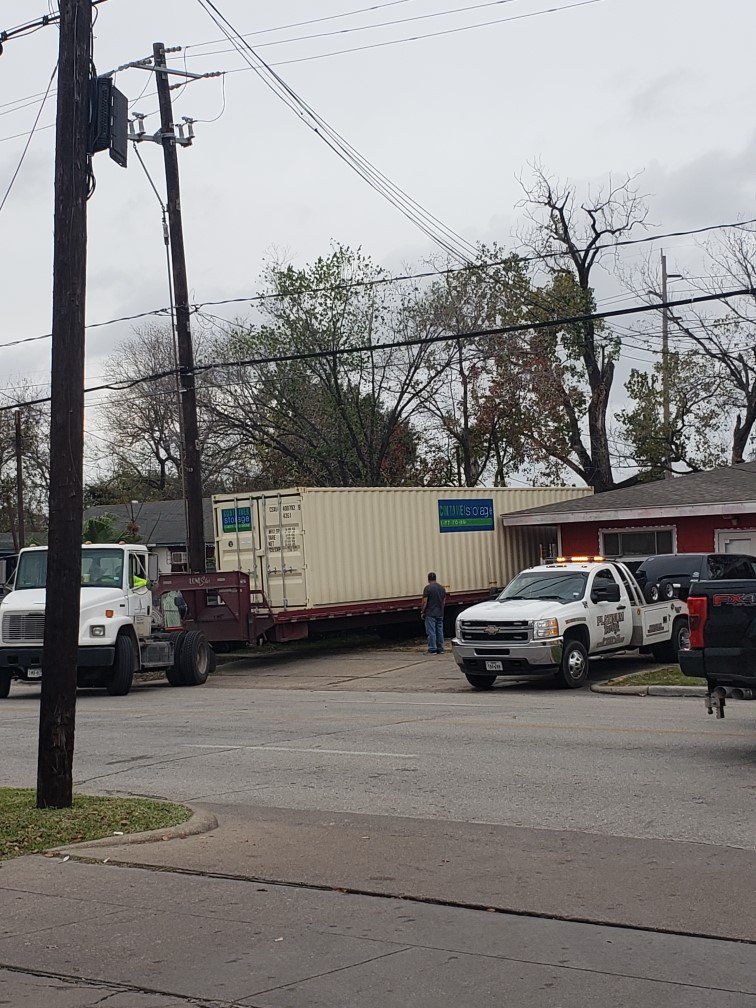 ContainStorage's tweet image. Need a container in a tight spot?  We can do it! Delivered this container for a home renovation today!