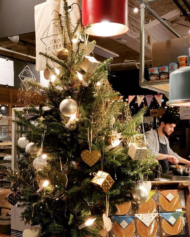 🎄#gezelligheid at the #fenixfoodfactory - we’re ready for the holidays 🎄 ift.tt/2E9IiGe