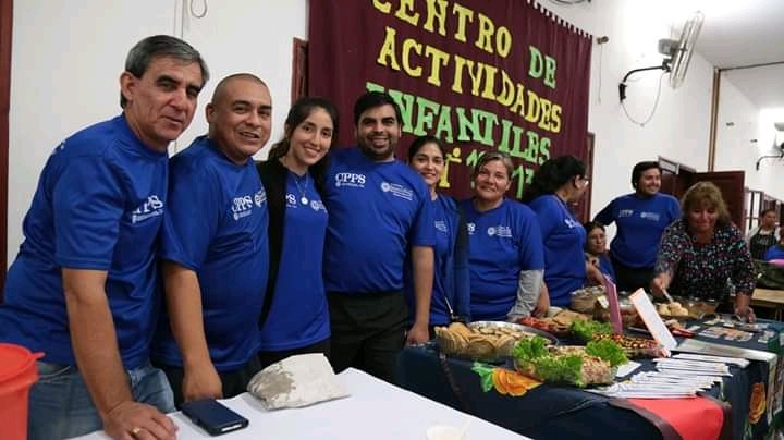 DJsramillo's tweet photo. #PolíticasSocioeducativas . CAI N13. Un Nuevo Sol. Escuela Virgen de Luján. Presente con el Stand de comidas. Programa Alimendar!!@fguillesaavedra @RangeonMartin @UrtubeyJM @patriciapinasco @artydance23 @larubita70 @FerSiarezEa @Cajmisionchaqu2 https://t.co/Mra98ouhMs