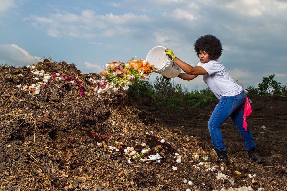 AriUoc's tweet photo. #CCUOCsostenible

Murray  is helping to change the carbon footprint of Detroit through revitalizing neighborhoods, finding solutions for everyday waste, and eliminating trips to the landfill through composting by @MelaninASS
👉👉https://t.co/C4wWqDv9Zj

#Sustainability #zerowaste https://t.co/H39oQpJivs