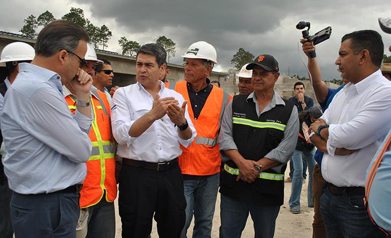 El Hospital Policlínico de Siguatepeque en #Honduras estará listo en junio de 2019 y generará más de 200 empleos directos. #DesarrolloEconómicoLocal #PrevencióndelaViolencia