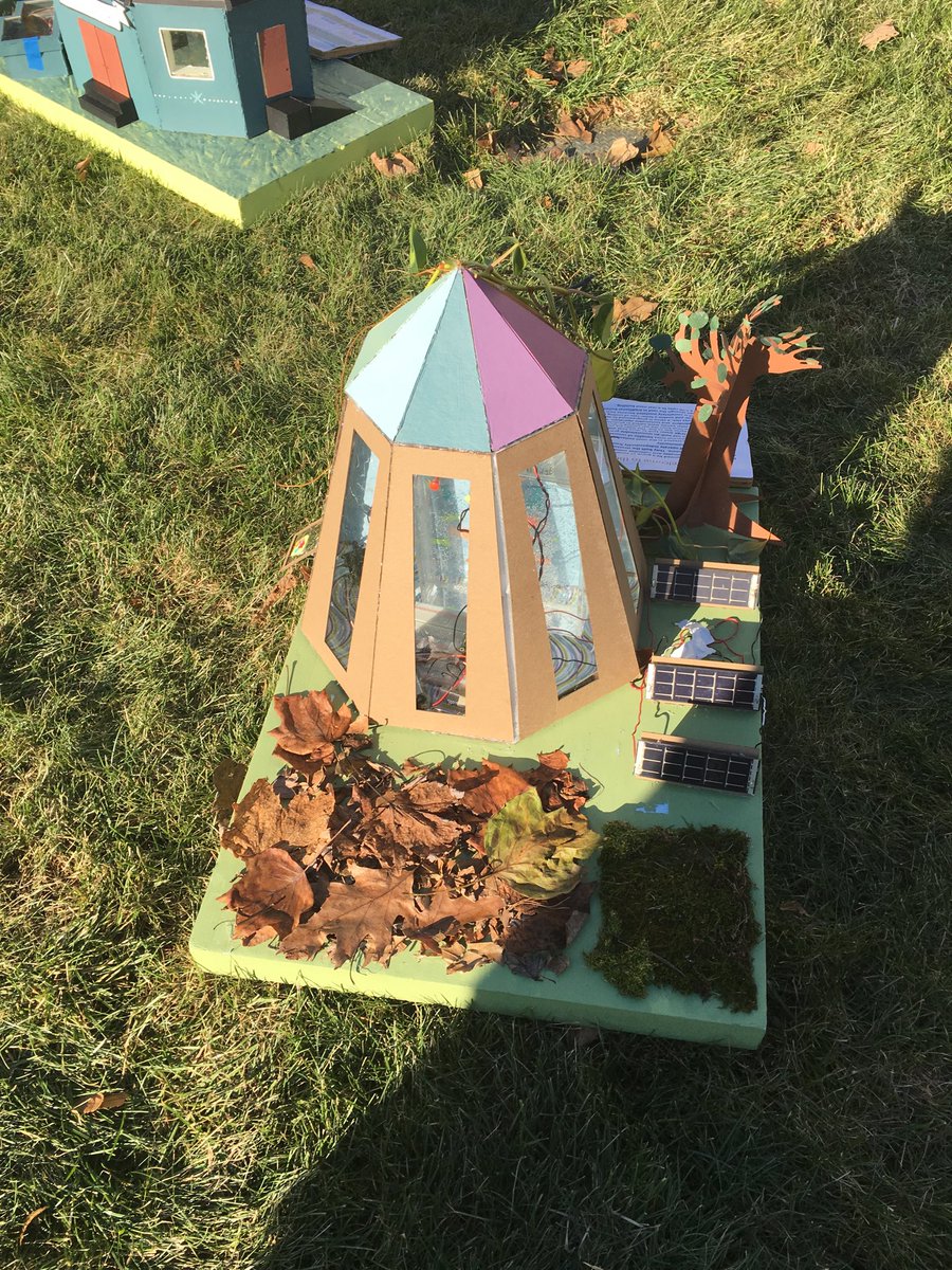 aysmith's tweet image. ⁦@smithcollege⁩ engineering student Abby &amp;amp; friend Bella with her tiny solar powered house! #tinytown