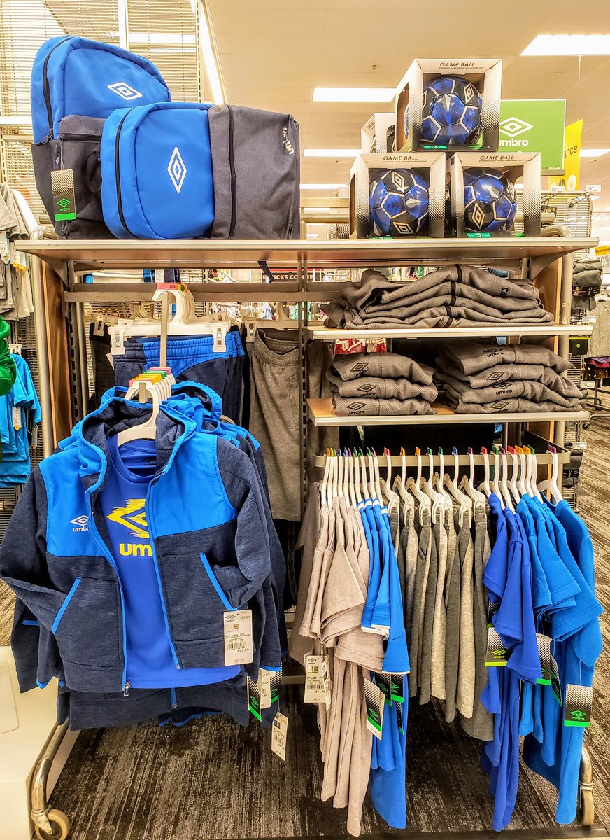 RaulJRVera1's tweet photo. Fresh look to Boys Umbro, having fun doing what I LOVE TO DO and feeling welcome, awesome team at store 1345
#TARGET #VMTARGET #T1345 #Targetmerchandising https://t.co/hSiUCPdZHB
