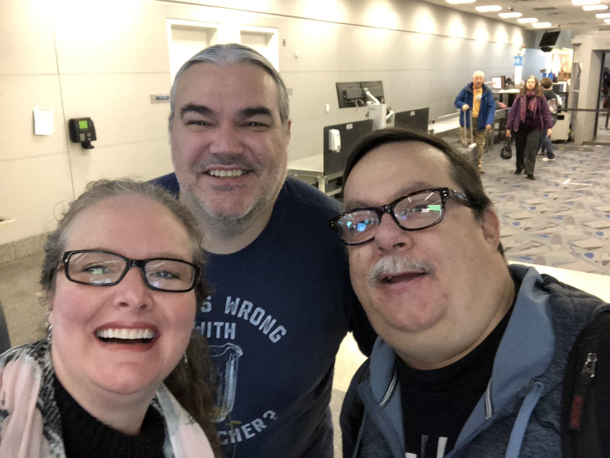 KimberlyLTripp's tweet image. We just ran into Bill - he was the winner of the now infamous #SQLIntersection #SQLafterDark raffle prize of
“Soup with Tim and David”
@chapmandew @dpless
He confirmed that he is well and will not require therapy after the experience! Phew!