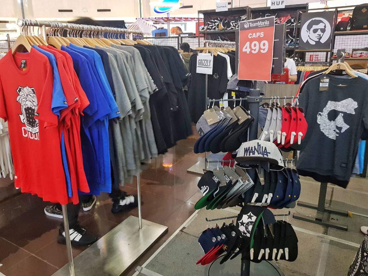 vans store market market