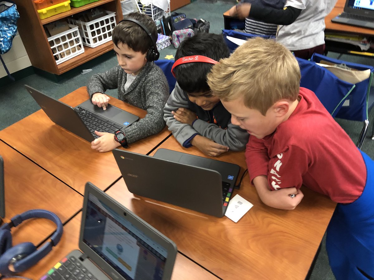 adroseteach's tweet image. National Hour of Code this week!  @FierceFolsom #hourofcode #ProsperCodes