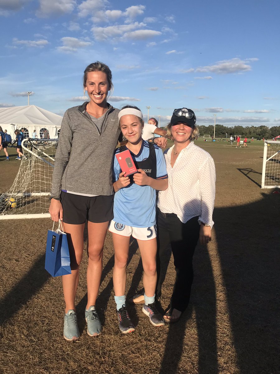 MMcFarlane415's tweet photo. Good times today @ussoccer_ynt and @ussoccer_acad girls showcase in sunny Florida! #sportstech #tracklikeapro @statsports https://t.co/aNDJo37nud