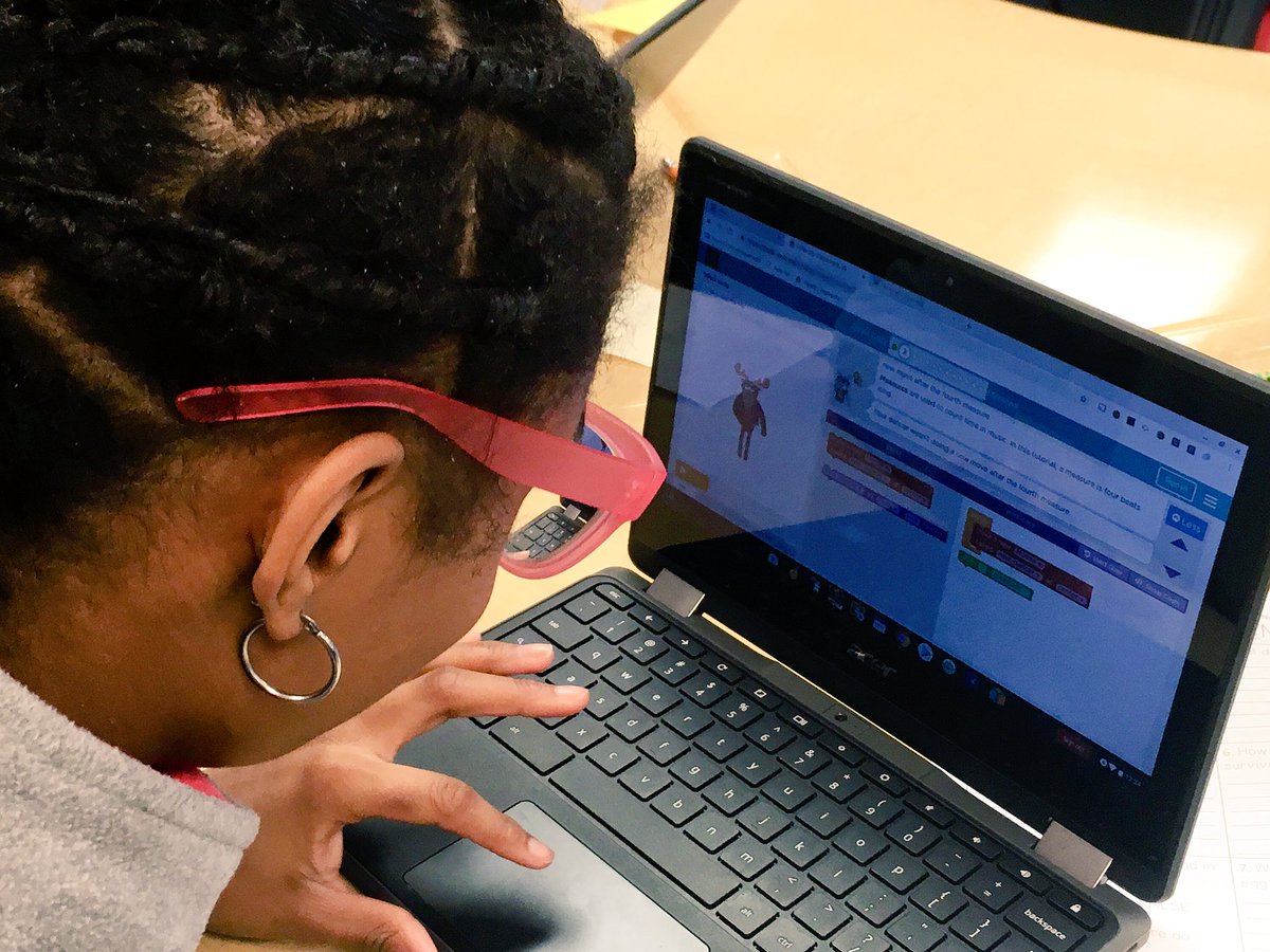 nhhsconnections's tweet photo. Students read the @n2yinc #HourOfCode story and then tried some coding on their own through https://t.co/mU8uW4HBMc! #WCPSThinksComputationally #wcpsmd #wcpsmdsped https://t.co/NsicZk28Y0