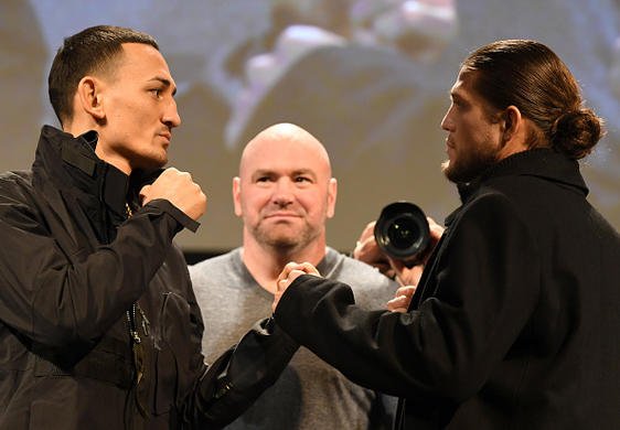 FantasyAlarm's tweet photo. MMA DFS Playbook: UFC 231 - Mike Wescott: Mike Wescott breaks down each fight of the UFC 231 card and gives you his example lineups for DraftKings DFS MMA slate https://t.co/CLTePMdvvi https://t.co/w8NuZ5Iole